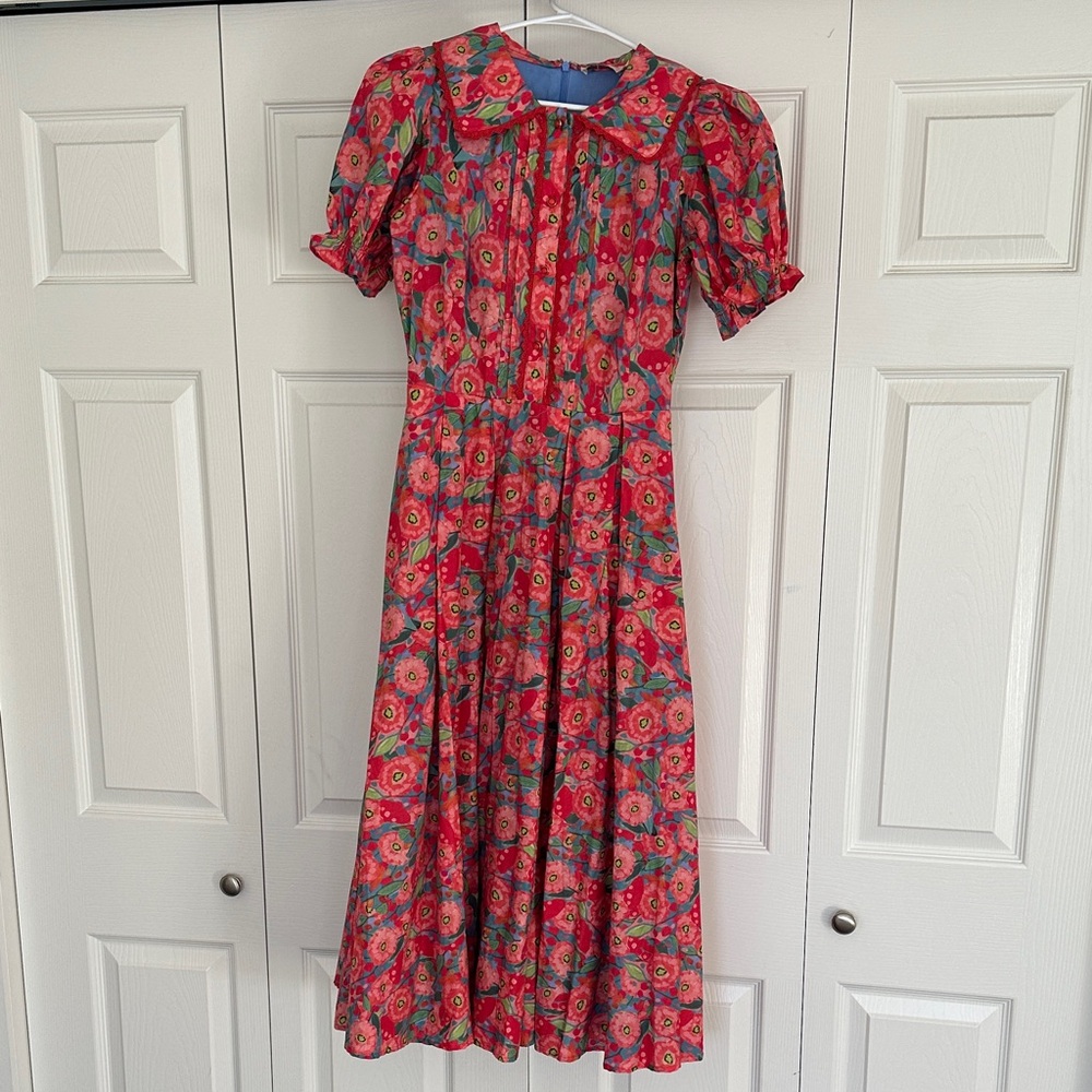 Floral Puff-Sleeve Midi Dress in Red